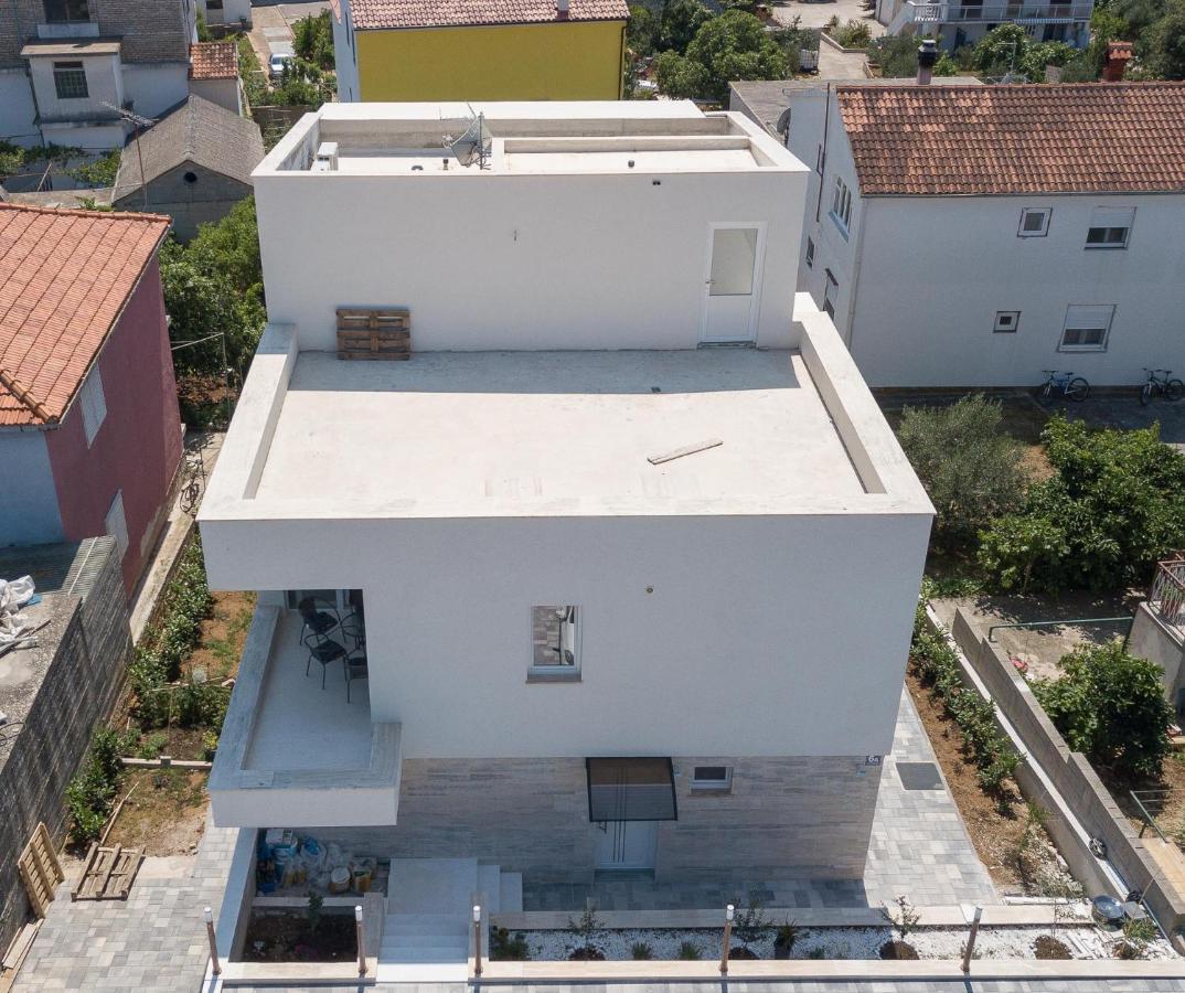 Vila Regina Apartment Regina With Swimming Pool Jezera Extérieur photo