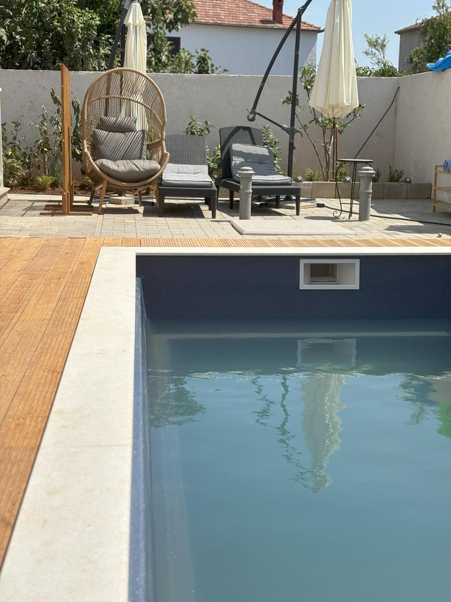 Vila Regina Apartment Regina With Swimming Pool Jezera Extérieur photo