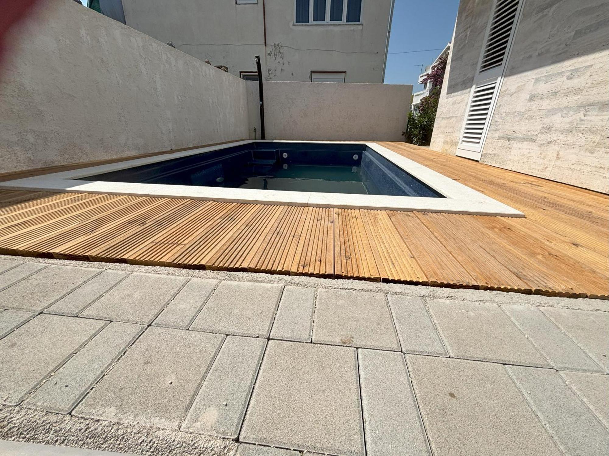 Vila Regina Apartment Regina With Swimming Pool Jezera Extérieur photo